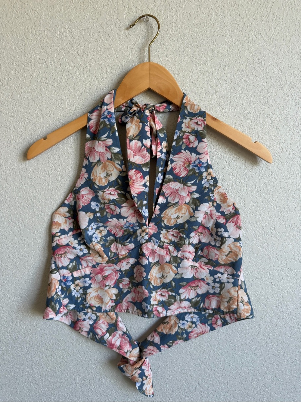 Abercrombie & Fitch Floral Halter Top - Blue Pink Cream